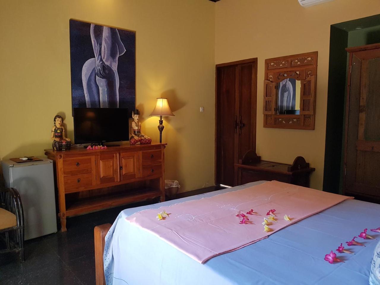 Gili Exotic Villa Gili Trawangan Bagian luar foto