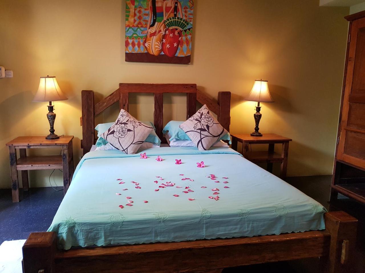 Gili Exotic Villa Gili Trawangan Bagian luar foto